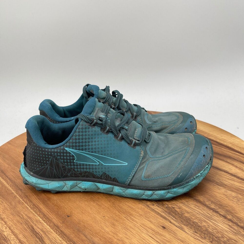 Altra Superior 4.5 Shoes Womens Size 7.5 Green Trail Running Hiking Sneakers